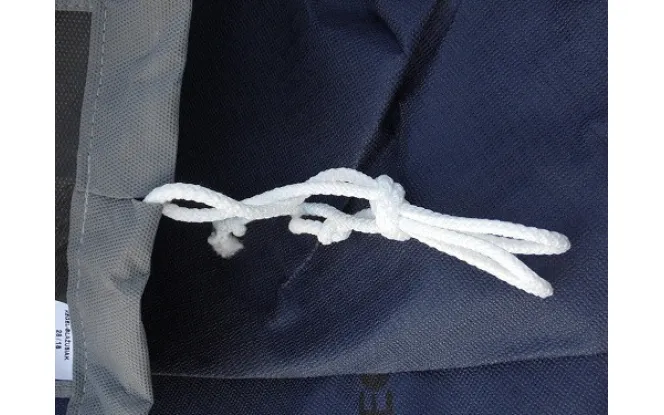 Чохол-тент для автомобіля Mobile Garage. Розмір: L Sedan на Opel Astra H 2004-